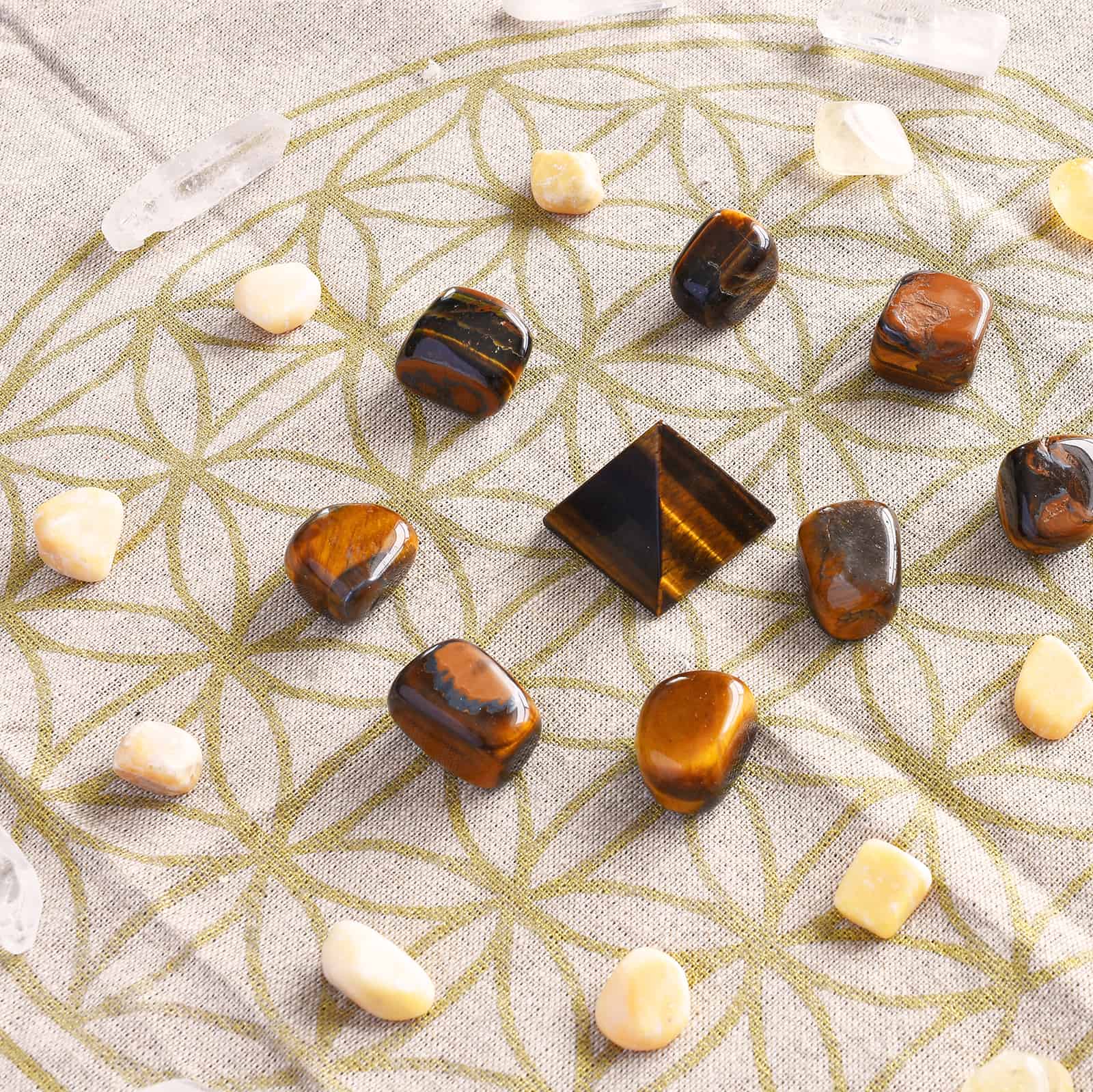 how to use citrine to attract money - citrine crystal grid