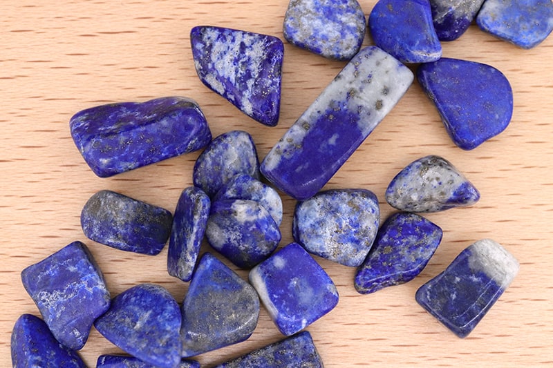 polished lapis lazuli stones